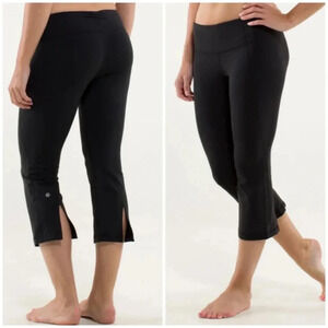 Lululemon gather & crow  crops